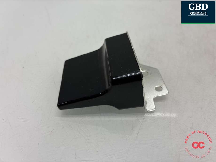 Antenne navigasjon til Dodge RAM 2019-->> (Type V)  (68293977AA|P68293977AA|)