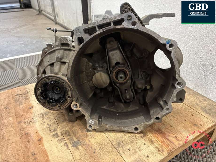 Girkasse manuell til Škoda Yeti 2009-2013 (Fase 1) (KJF|0A4 300 045 Q|0A4 300 045 QX)