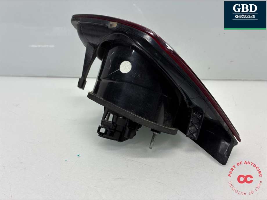 Baklykt venstre indre til VW Golf, Plus/Cross 2009-2013 (Fase 2) (5M0 945 093 M|)