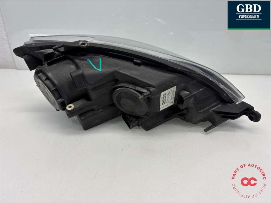 Frontlykt venstre halogen til VW Golf, Plus/Cross 2009-2013 (Fase 2)  (5M1 941 005 G|)