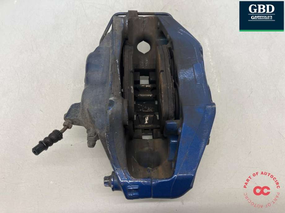Bremsecaliper høyre foran til BMW 5-Serie 2017-->> (G30/G31) (G30/G31) (34 11 6 891 274|)