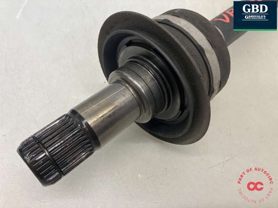 Drivaksel venstre bak, diesel/automat til BMW 5-Serie 2017-->> (G30/G31) (G30/G31) (33 20 8 664 629|8 664 628 AI 02|)