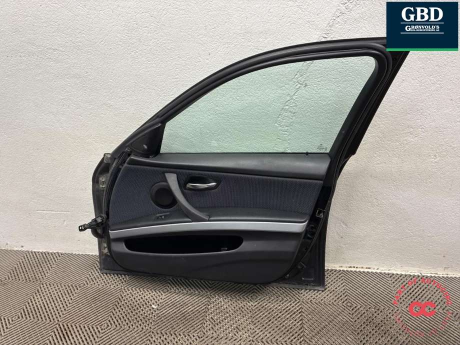 Dør høyre foran til BMW 3-Serie 2005-2011 (E90/E91/E92/E93) (E90/E91/E92/E93) (41 51 5 A2A 386|)