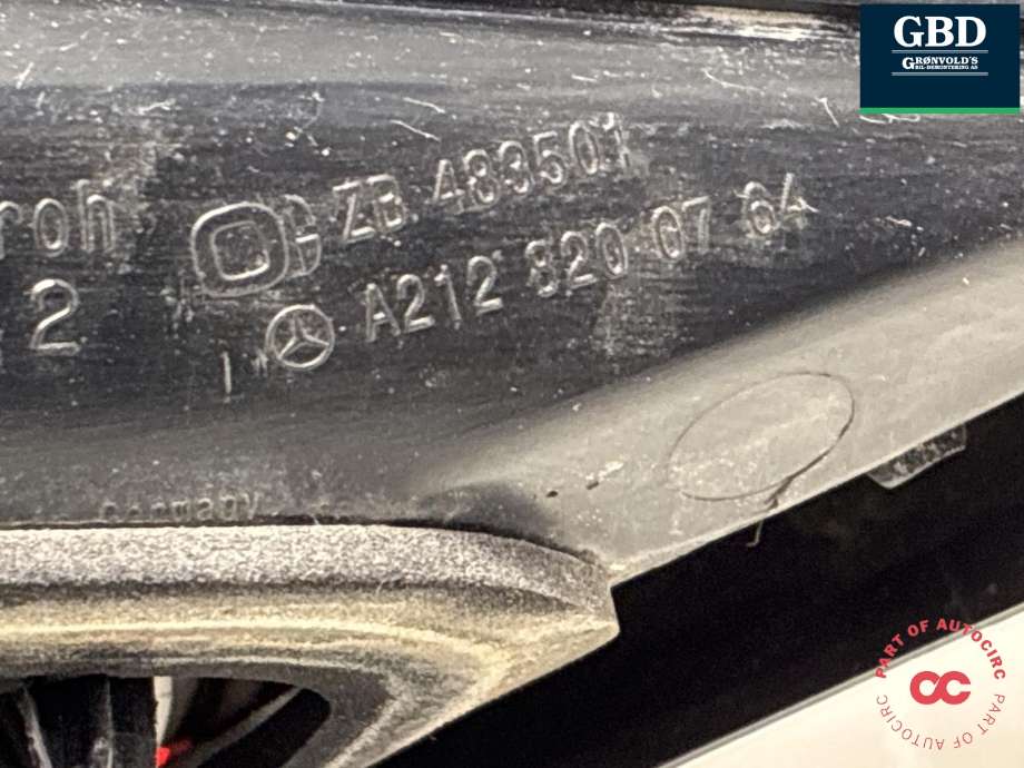 Baklykt venstre indre til Mercedes E-Klasse 2009-2013 (Fase 1) (W212) (W212) (A 212 906 01 58|A 212 820 07 64|)