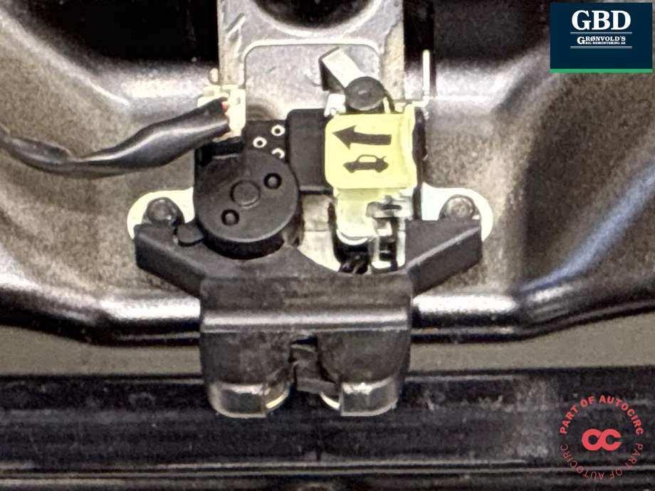 Bakluke sedan til Hyundai i40 2012-2017  (692003Z310|)