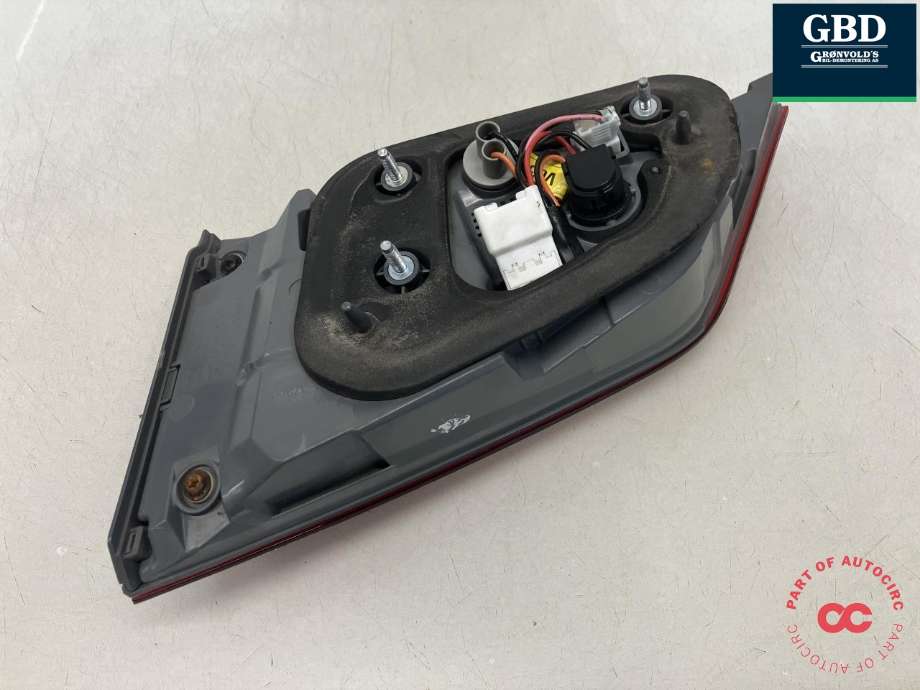 Baklykt venstre indre til Hyundai i40 2012-2017 (92403 3Z010|)