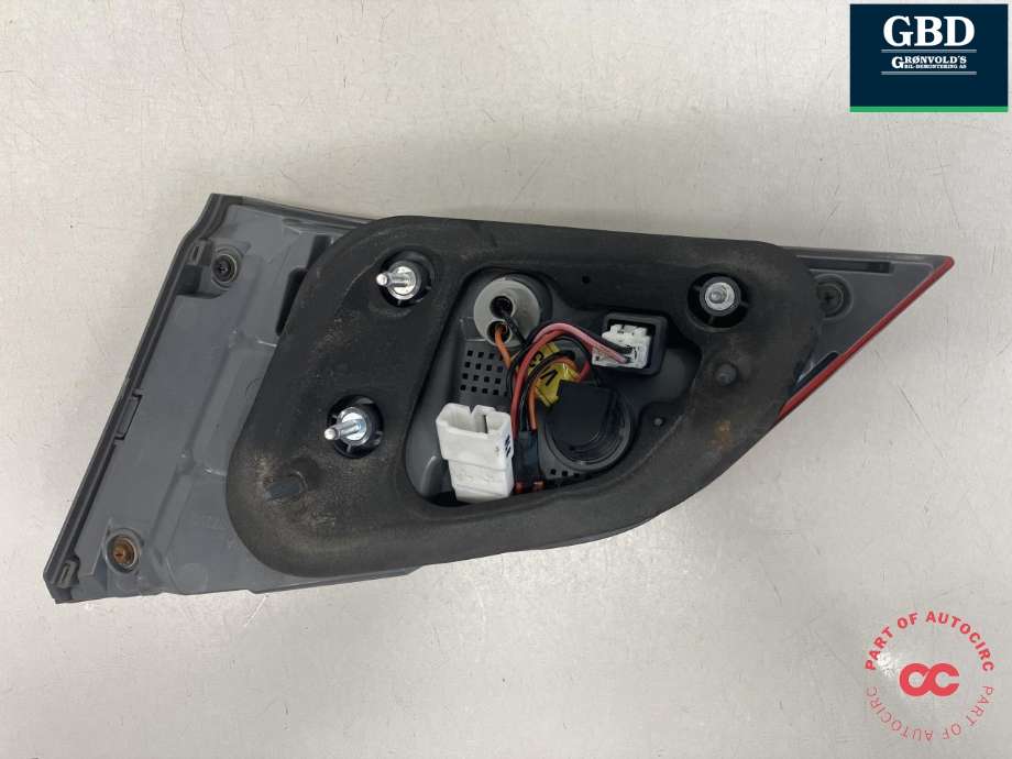 Baklykt venstre indre til Hyundai i40 2012-2017 (92403 3Z010|)
