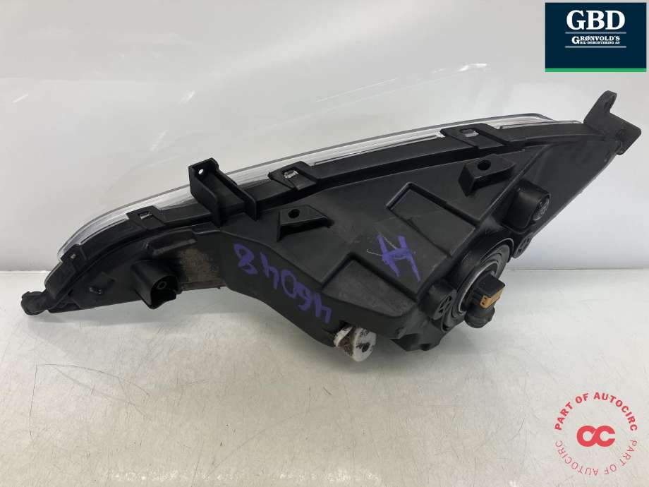 Tåkelykt høyre foran til Hyundai i40 2012-2017  (92202 3Z000|92202-3Z010|)