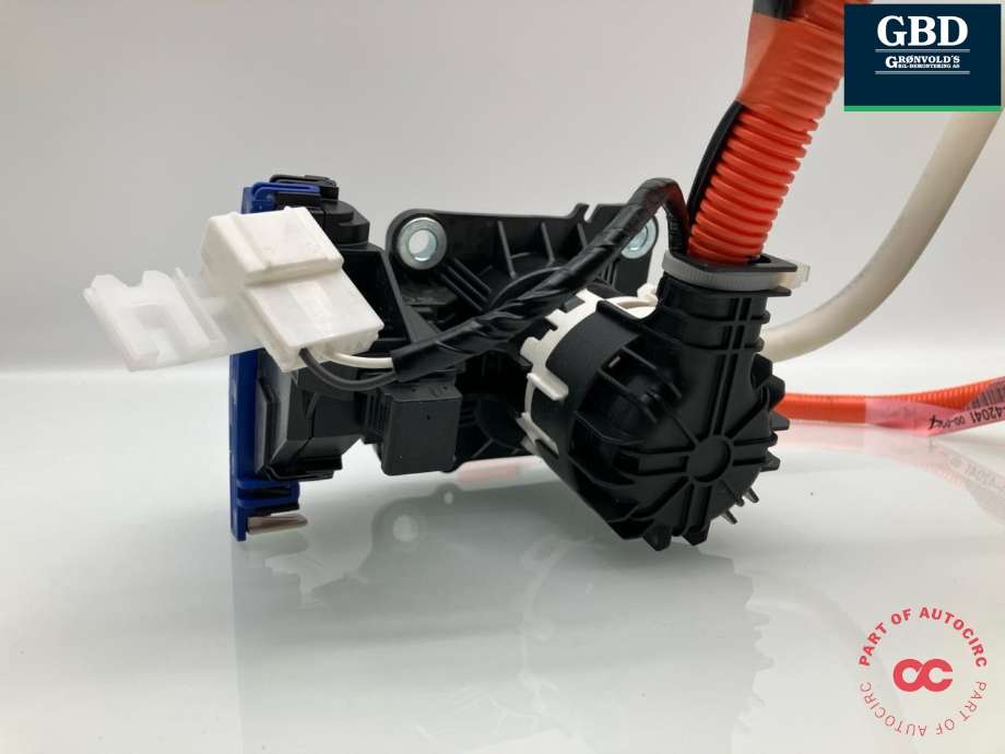 Batterilader inntak/luke til Suzuki Across 2020-->>  (TG908-14204-100|G9081-42041|)