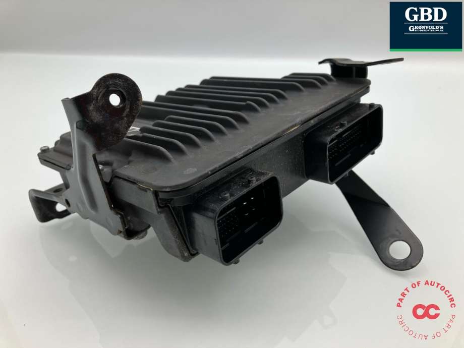 Styreenhet motor til Suzuki Across, 2020-->>  (T8966-14AF3)