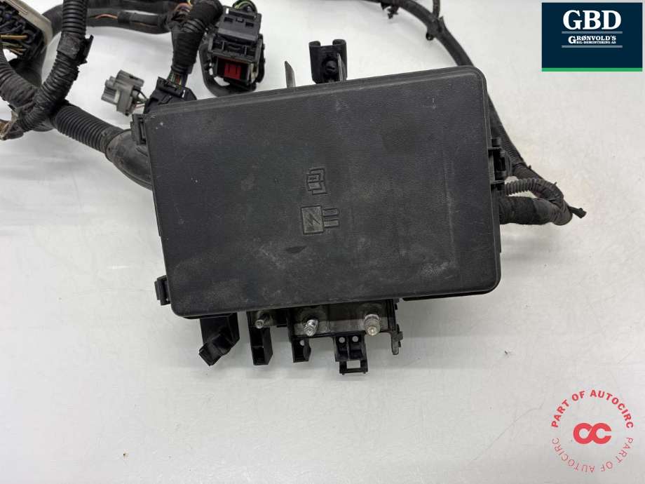 Sikringsboks motorrom til Ford Transit Custom 2013-2023 (Type I)  (BK2T-14A175-AA|)