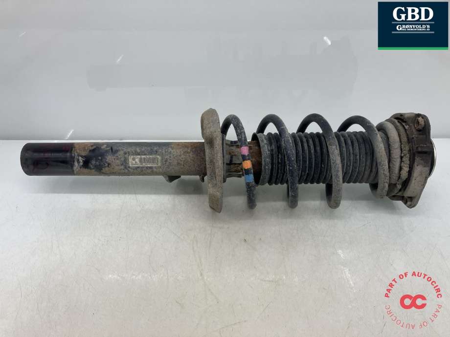Fjærbein venstre foran til VW Golf V, Combi 2003-2008 (1K0 413 031 ED|1K0 413 031 BF|)