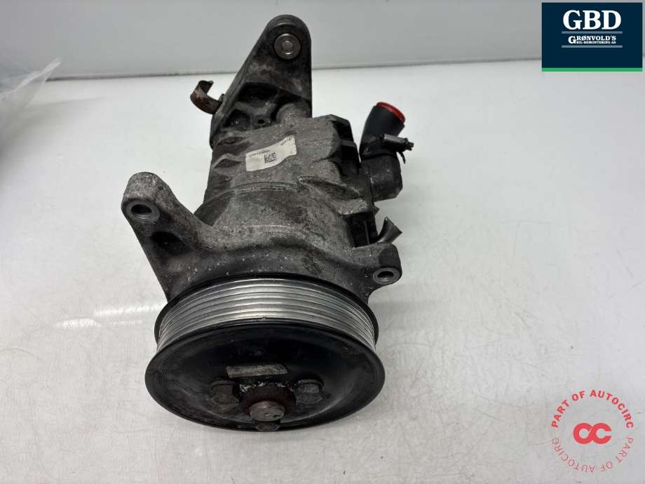 Servo pumpe mekanisk til BMW X5 2007-2013 (E70) (E70) (32 41 6 796 464|)