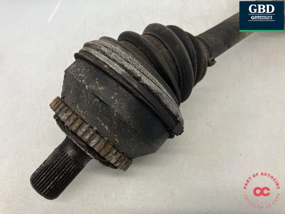 Drivaksel venstre foran, diesel/automat til Volvo XC70 2005-2007 (Type I, Fase 2) (8252041|)