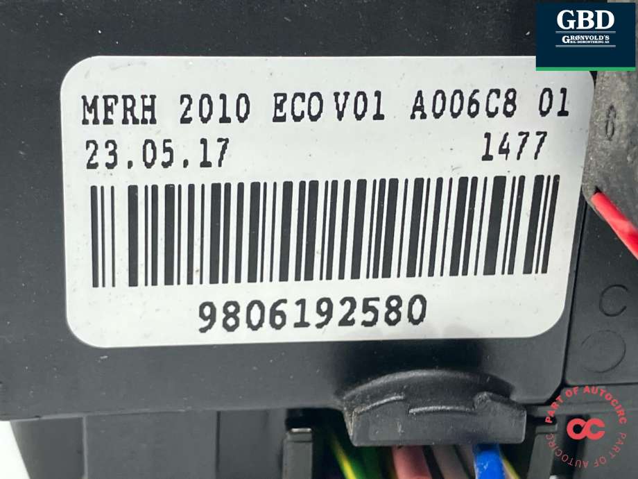 Sikringsboks til Peugeot Expert 2016-->> (Type III)  (96 757 303 80|9806192580|)