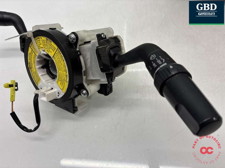 Bryter combi til Mazda BT-50 2007-2013  (UR79661B1|UR7966128|UR8166122)
