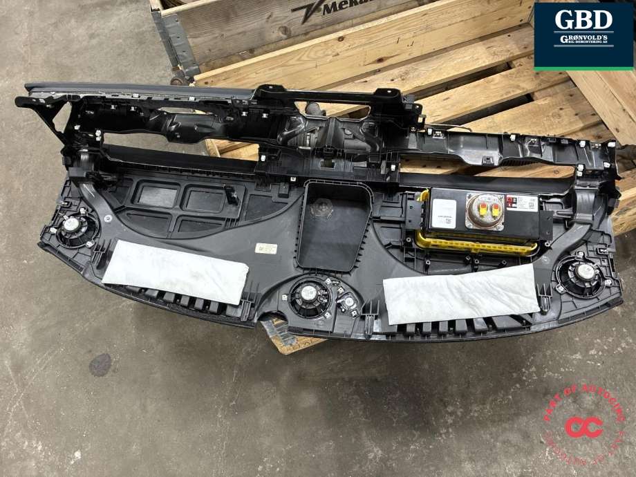 Dashbord til Tesla Model 3 2018-2023 (Fase 1) (1083401-05-I|1083401-80-J| 1083401-05-J|1083401-05-K| 1083401-05-M| 1083401-05-N)