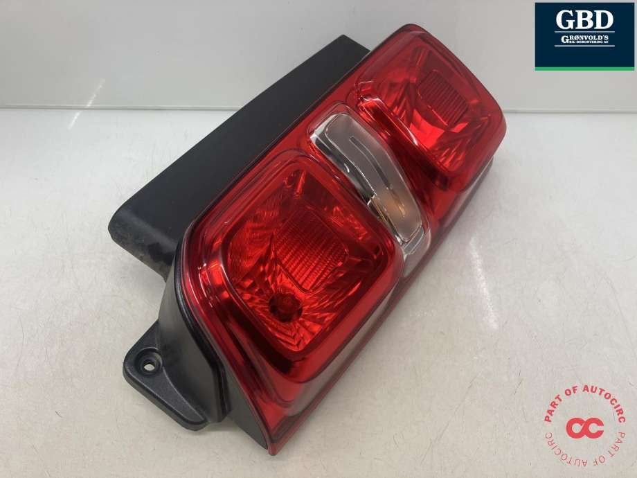 Baklykt venstre til Peugeot Expert 2016-->> (Type III)  (98 082 431 80|00197251-01|)