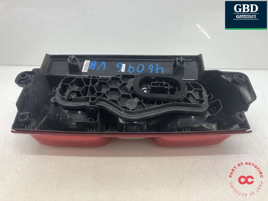 Baklykt venstre til Peugeot Expert 2016-->> (Type III)  (98 082 431 80|00197251-01|)