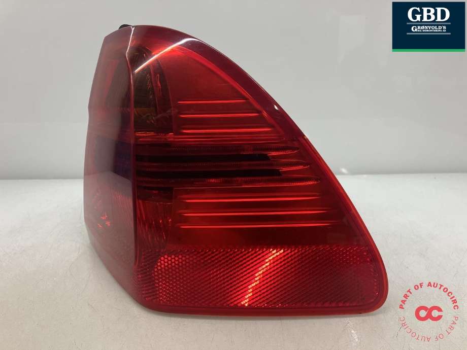 Baklykt høyre ytre til BMW 3-Serie 2005-2011 (E90/E91/E92/E93) (E90/E91/E92/E93) (63 21 7 160 062|)