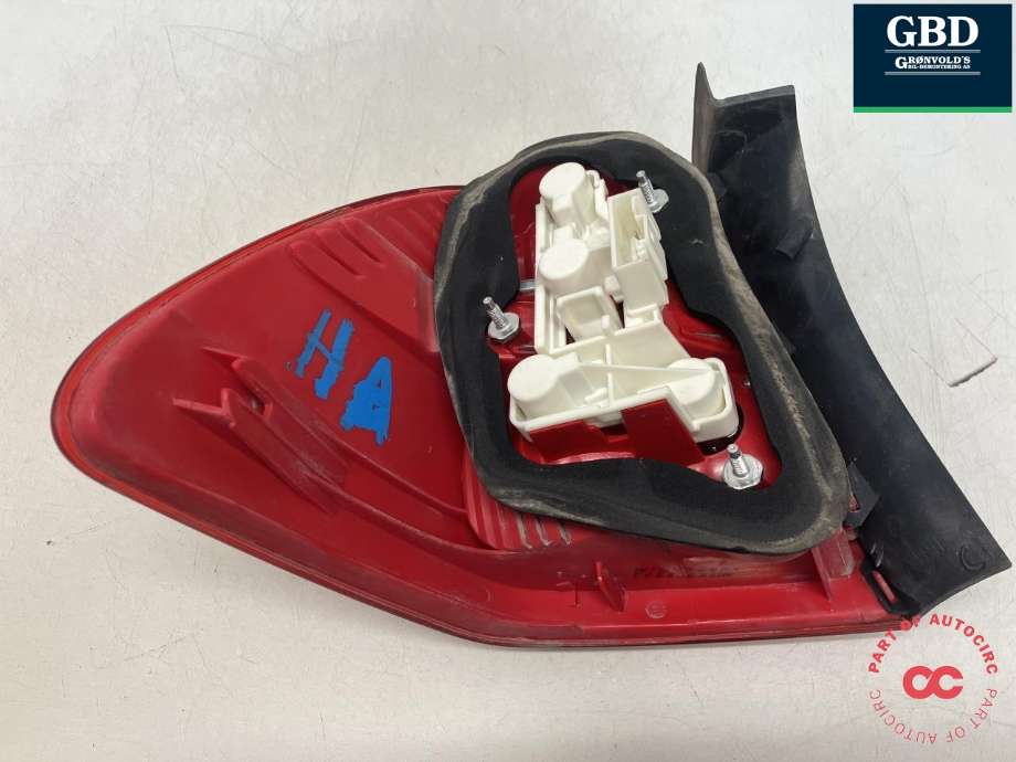 Baklykt høyre ytre til BMW 3-Serie 2005-2011 (E90/E91/E92/E93) (E90/E91/E92/E93) (63 21 7 160 062|)