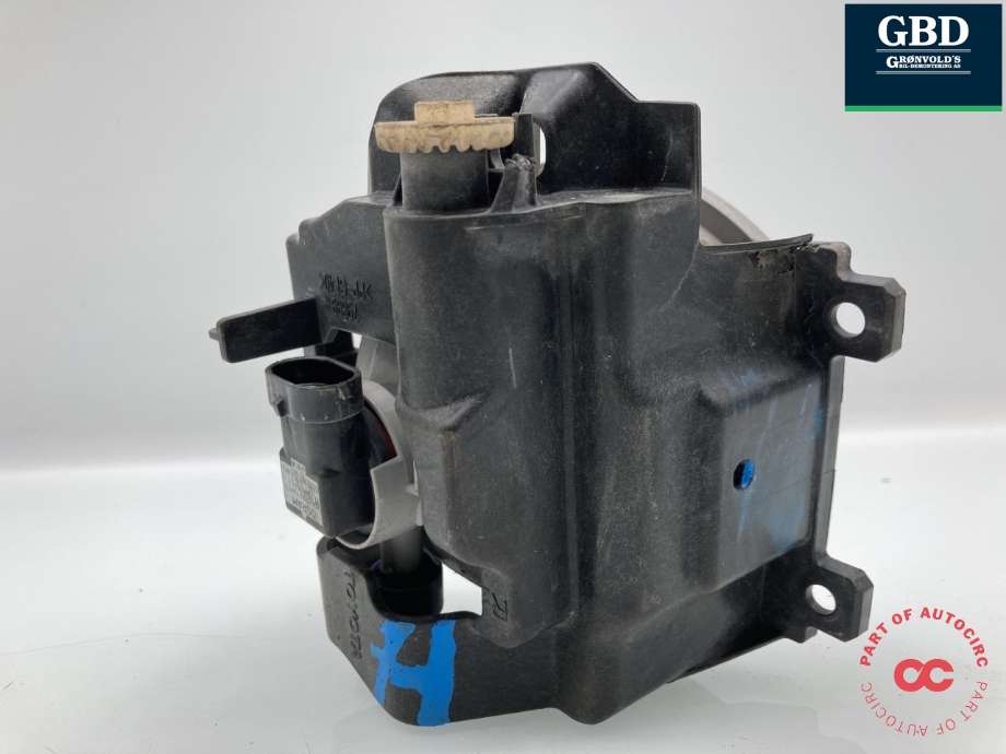 Tåkelykt høyre foran til Toyota RAV4 2013-2015 (Type IV, Fase 1) (8121060200|8121060180|)