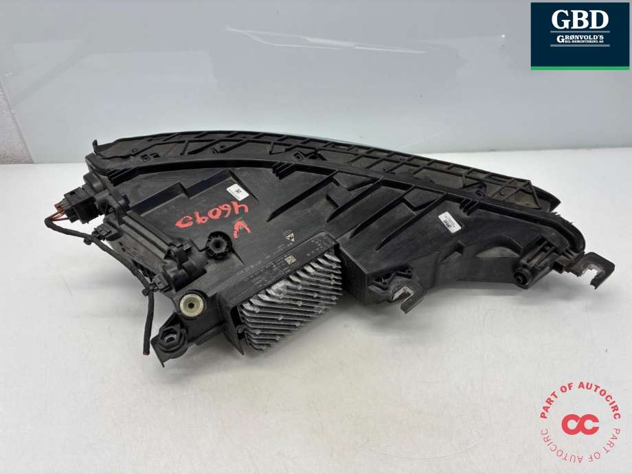 Frontlykt venstre full-LED til Audi e-tron GT 2021-->> (4J3 941 035|)