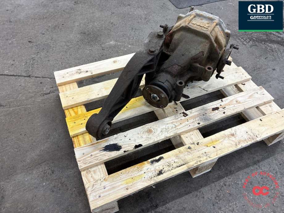 Kardang klokke bak til Toyota Hiace 2007-2012 (Fase 3)  (4111026740|)