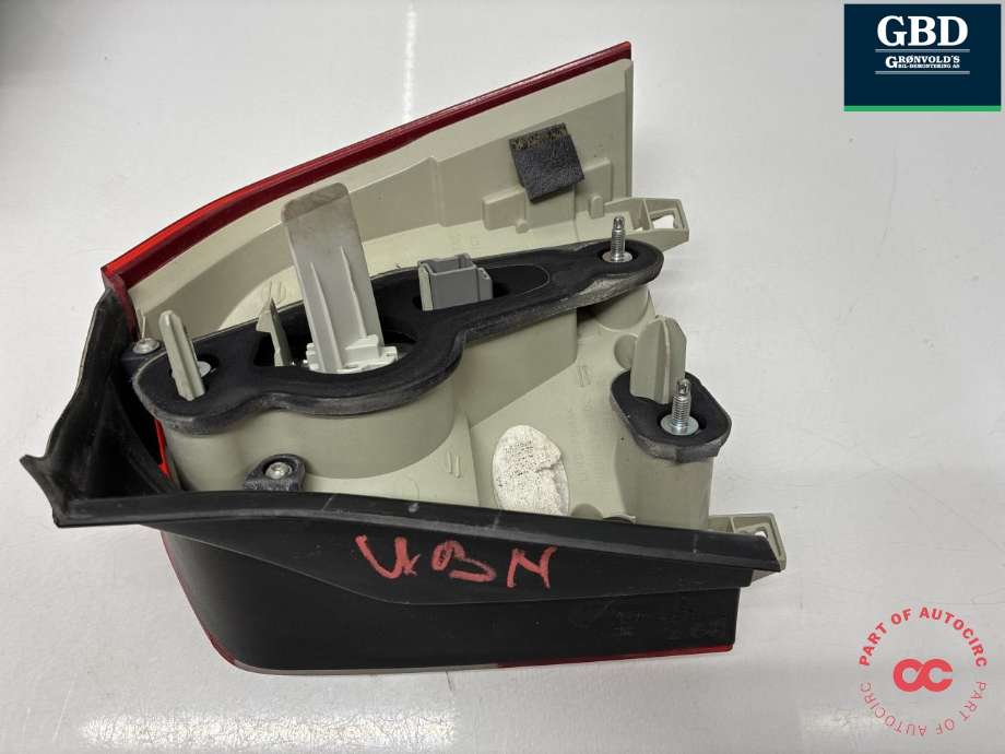 Baklykt venstre ytre til Volvo XC70 2008-2013 (Type II, Fase 1)  (31276839|)