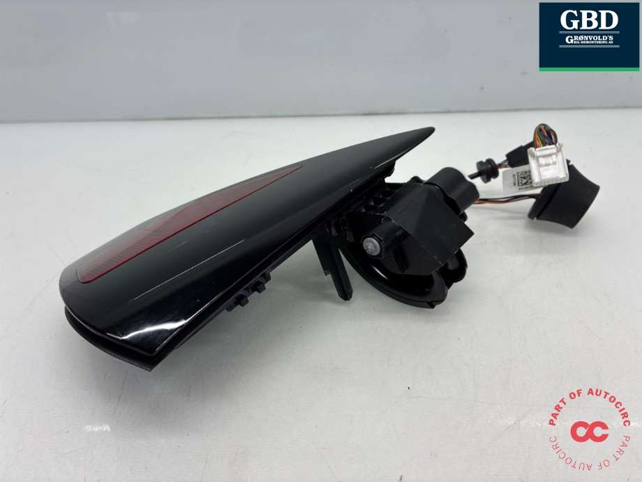 Ladeluke karosseri elbil til Tesla Model Y 2021-2024 (Type I) (1505514-00-D|1505514-97-D|1476608-00-d)