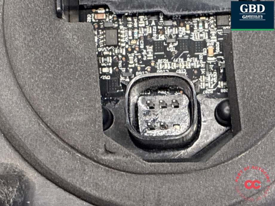 Baklykt høyre ytre til Tesla Model S 2013-2016 (Fase 1) (6005921-00-B|6005921 | 6005921-00-C |6005921-00-D|6005921-00-E |6005921-00-F)