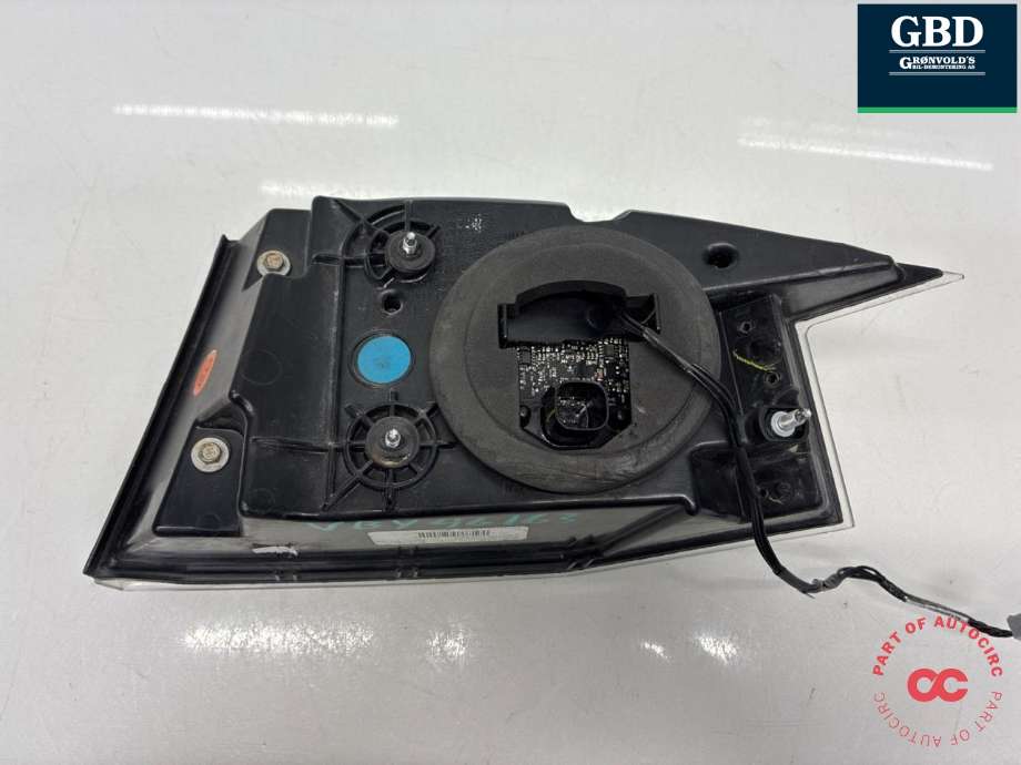 Baklykt venstre ytre til Tesla Model S 2013-2016 (Fase 1) (6005920-00-C|6005920-00-D |6005920-00-E|6005920-00-F | 6005920-00-J)