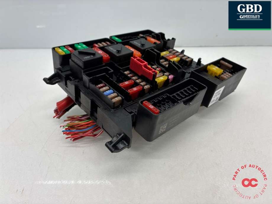 Sikringsboks kupe til BMW X1 2015-2022 (F48) (F48) (61 14 9 360 501|9270356-01|)