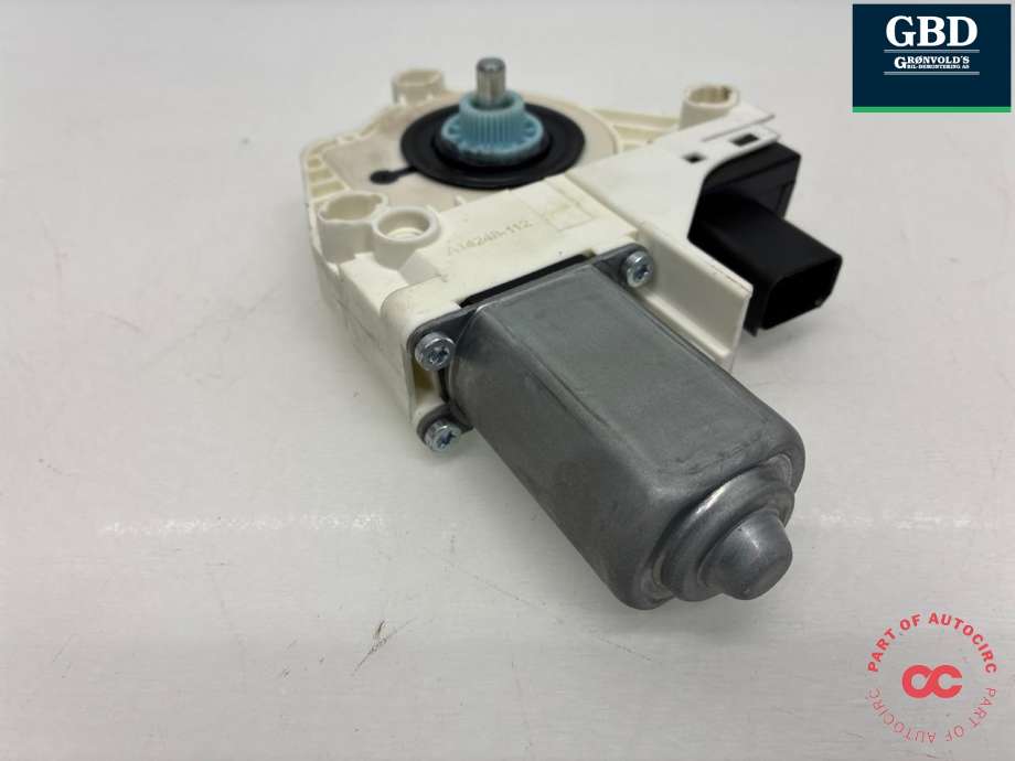 Ruteheis, kun motor, høyre bak til Tesla Model Y 2021-2024 (Type I)  (1634424-00-A|G03482-101|)