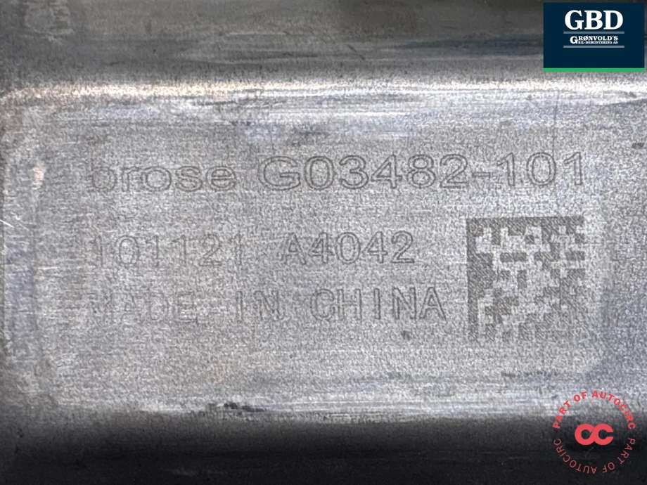 Ruteheis, kun motor, høyre bak til Tesla Model Y 2021-2024 (Type I)  (1634424-00-A|G03482-101|)