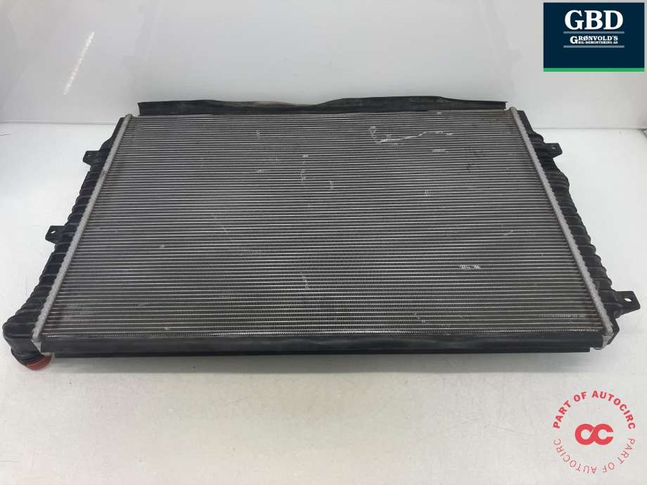 Radiator (manuell gir) til VW Caddy 2015-2020 (Type III, Fase 3) (VALEO|5K0 121 251 Q|M168672)