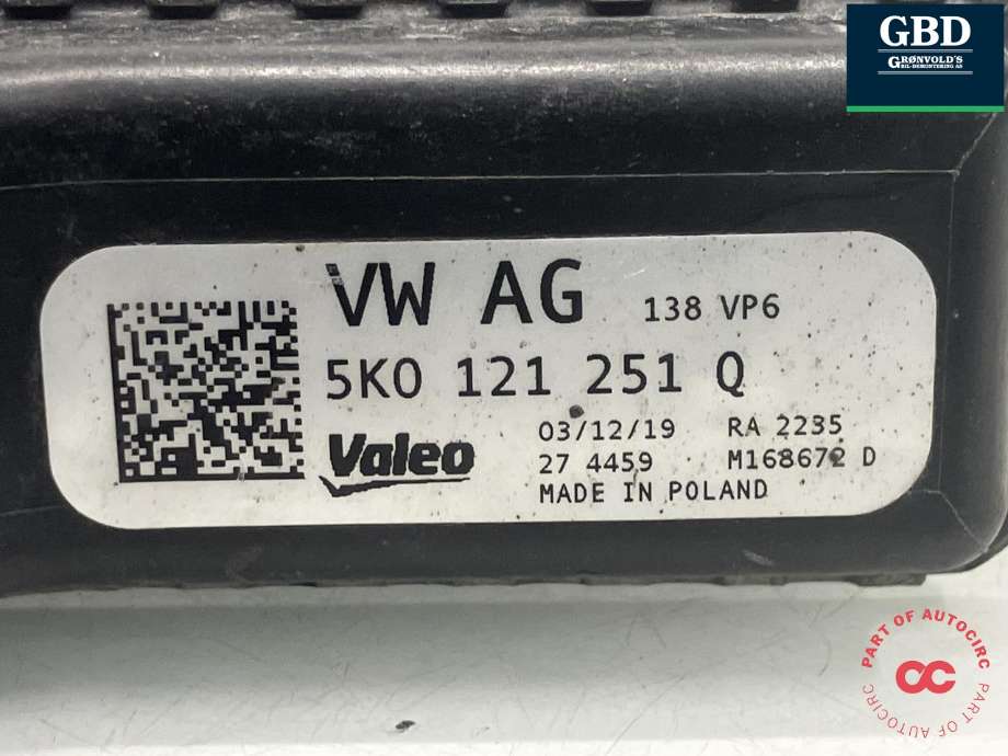 Radiator (manuell gir) til VW Caddy 2015-2020 (Type III, Fase 3) (VALEO|5K0 121 251 Q|M168672)