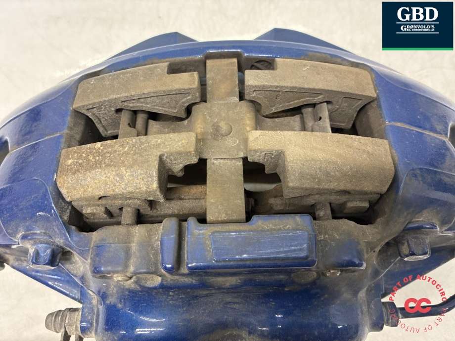 Bremsecaliper høyre foran til BMW 3-Serie 2018-->> (G20) (G20) (34 11 6 891 284|34 11 6 891 274|)
