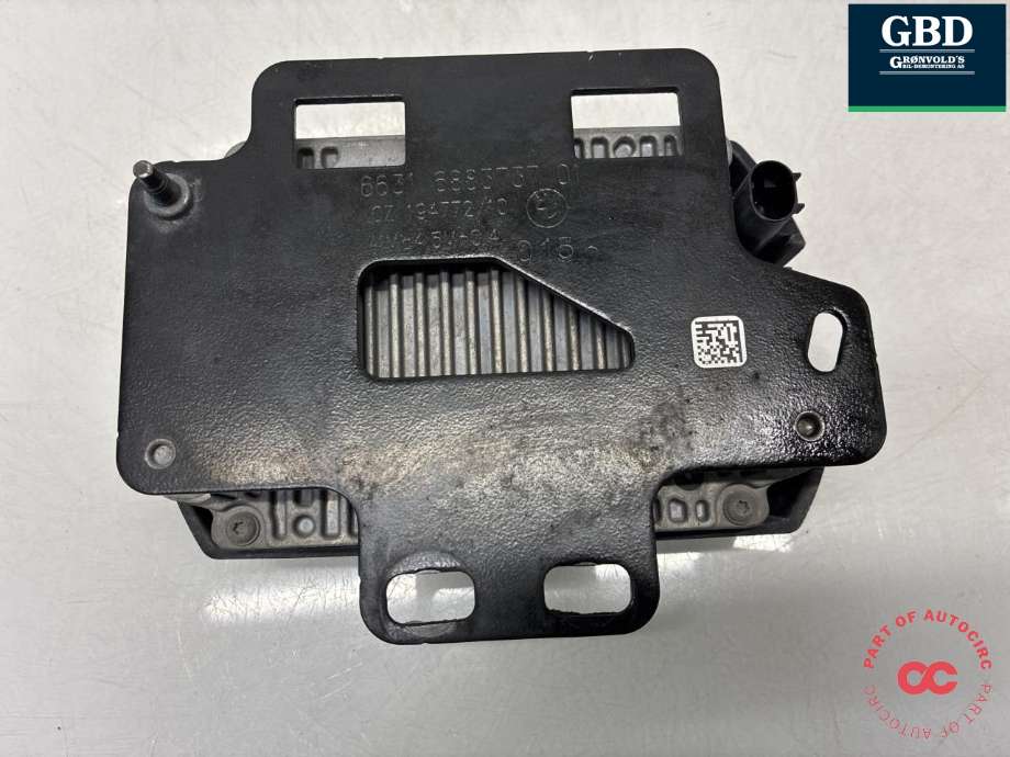 Sensor radar til BMW 3-Serie 2018-->> (G20) (G20) (66 31 5 A81 716|66 31 5 A56 336|6631 6883737 01)