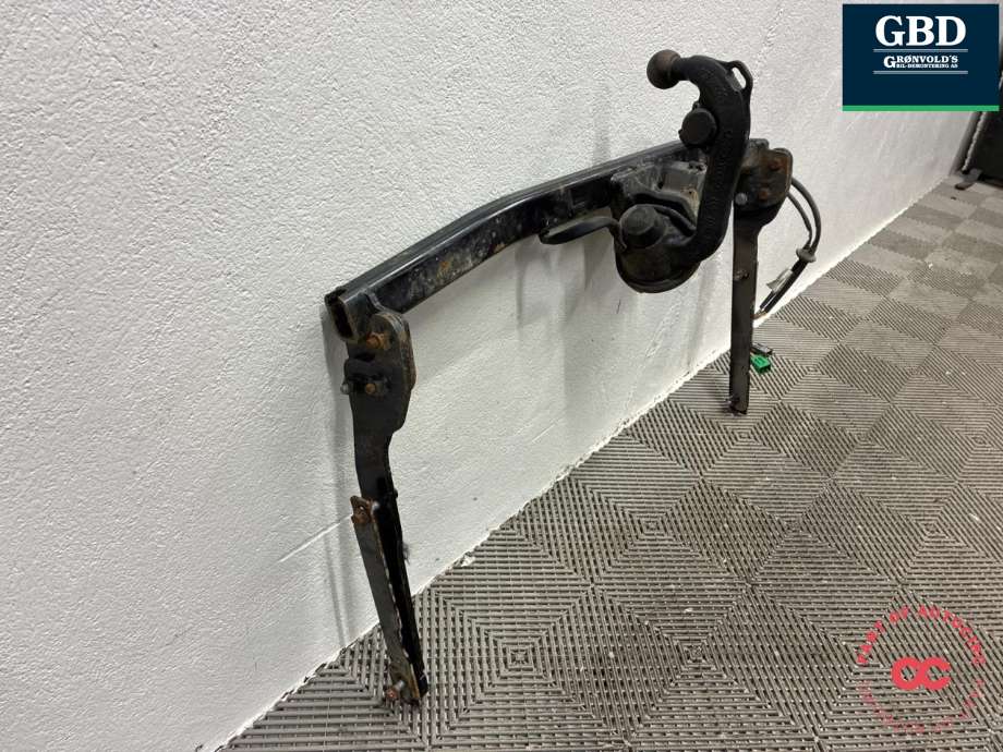Hengerfeste til Ford Kuga 2013-2019 (2051831|AMCV4J-19D520-AC|)