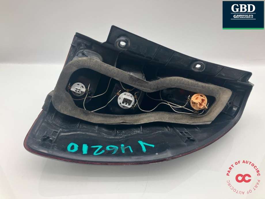 Baklykt venstre til Toyota Land Cruiser 120 2002-2009 (8156160621|8156160620|)