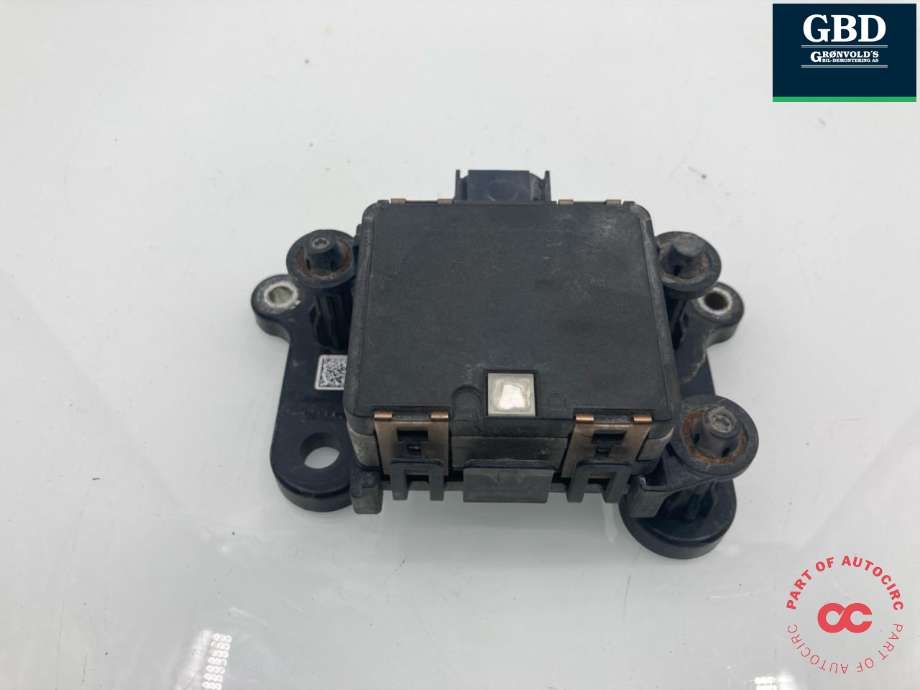 Sensor radar til VW Caddy 2015-2020 (Type III, Fase 3) (2K5 907 561 C|2K5 907 561 A|)