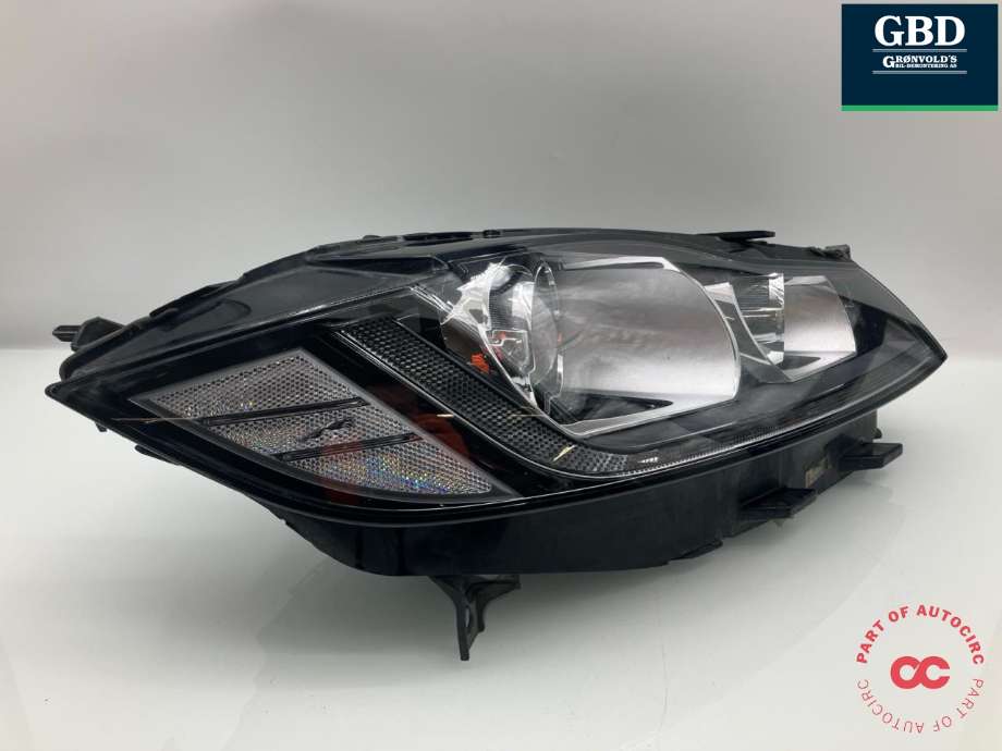 Frontlykt høyre xenon til Jaguar F-PACE 2016-->> (X761) (X761) (T2H35335|GX6313W029EJ|T2H24582| GX6313W029EF)