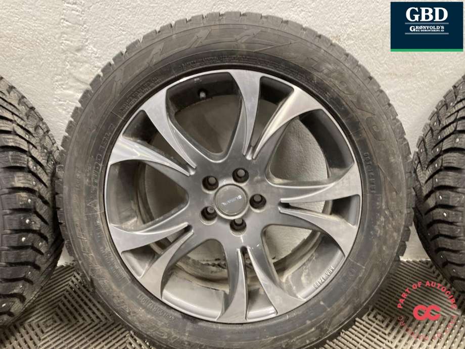 Hjulsett aluminium vinter til Subaru XV 2012-2017 (Type I) (TOYO|OBSERVE ICE-FREEZER 225/55R17 101T|PROD 2024 7MM|7.0JX17H2 ET48)