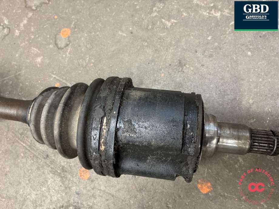 Drivaksel høyre foran, diesel/automat til Toyota Land Cruiser 90 1996-2002 (4343035030|)