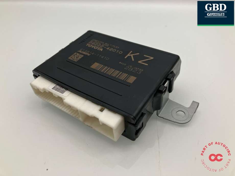 Styreenhet elektrisk bakluke til Suzuki Across, 2020-->>  (T8922-24201-000)