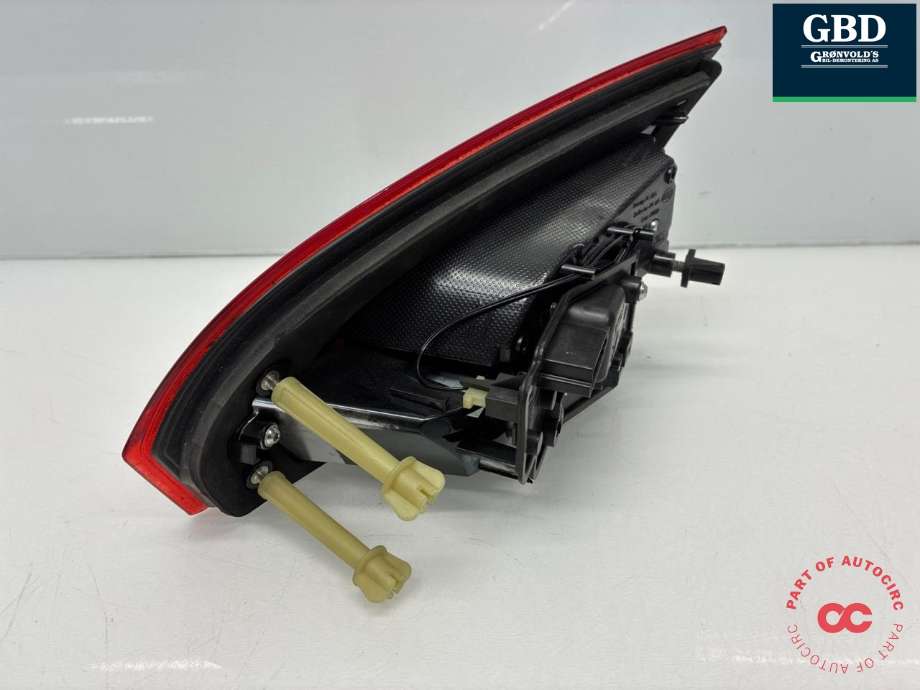 Baklykt venstre indre til Ford S-Max 2010-2015 (Type I, Fase 2)  (1747111|AM21-13A602-AF|)