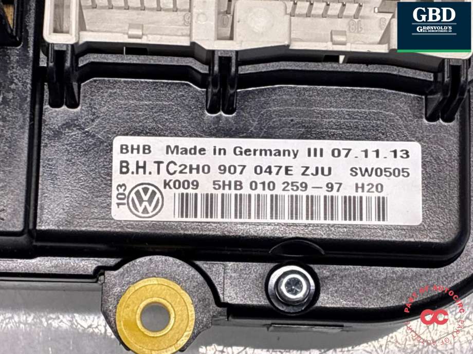 Varmeapparat betjening til VW Amarok 2010-2016 (Type I, Fase 1)  (2H0 907 040 E  ZJU|2H0 907 047 E|)