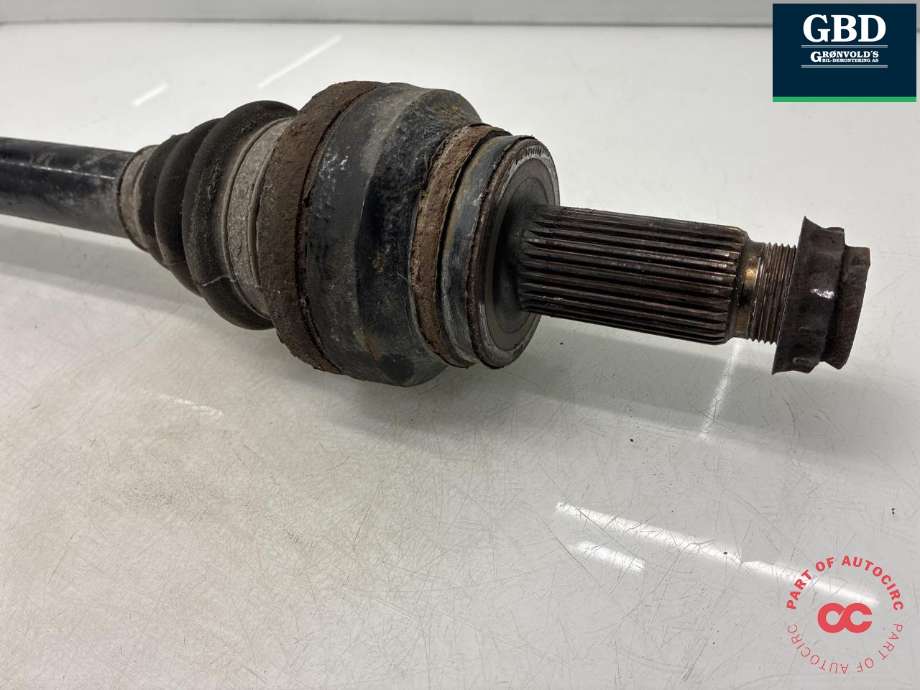 Drivaksel høyre bak, diesel/automat til BMW X5 2007-2013 (E70) (E70) (33 20 8 609 839|33 20 8 609 838|)