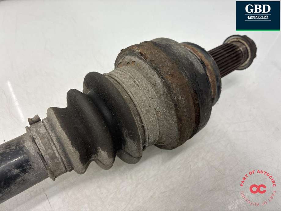 Drivaksel høyre bak, diesel/automat til BMW X5 2007-2013 (E70) (E70) (33 20 8 609 839|33 20 8 609 838|)